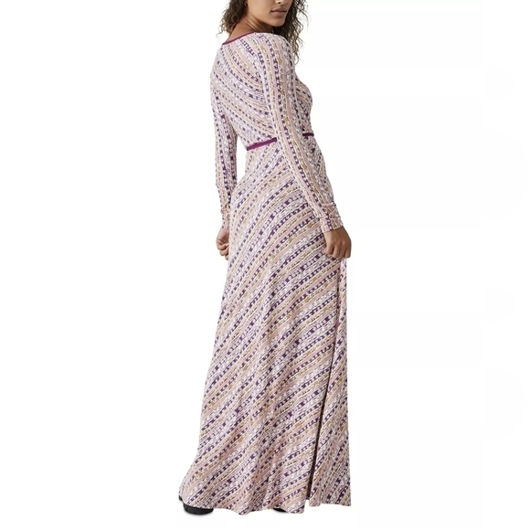 Free People Phoebe Printed Jersey Maxi Wrap Dress in Peach Combo Size Small NWT - Picture 2 of 11